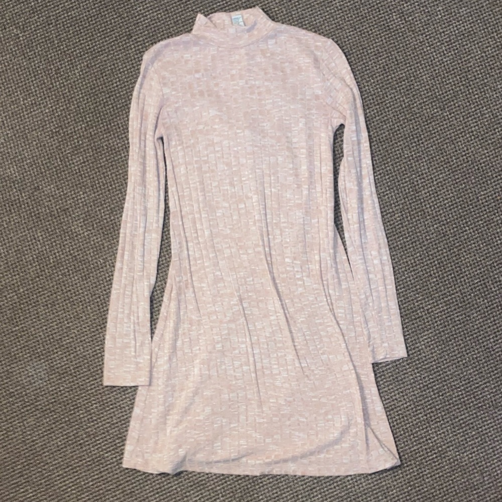 Forever 21 turtleneck pink skater dress